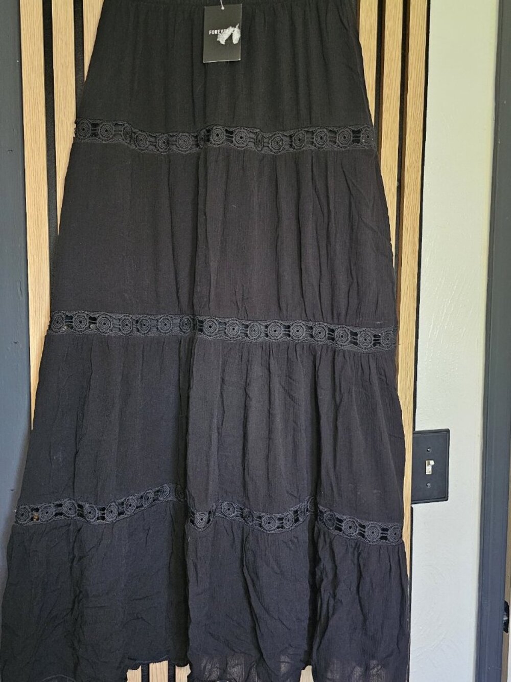 Forever 21 Black Lace Maxi Skirt XS NWT